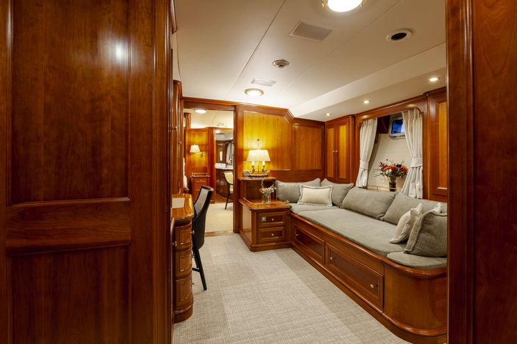 Charter Yacht KAORI - Palmer Johnson 125 - 4 Cabins - Alaska,Costa Rica