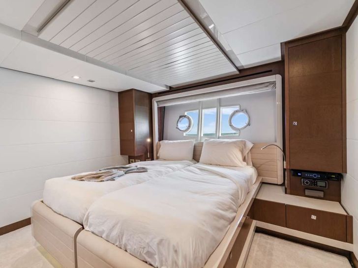 SEA ERA - Ferretti 870 SEA ERA - Ferretti 870
