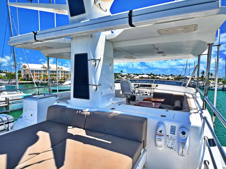 AMMONITE Nordhavn Custom 23m flybridge AMMONITE Nordhavn Custom 23m flybridge