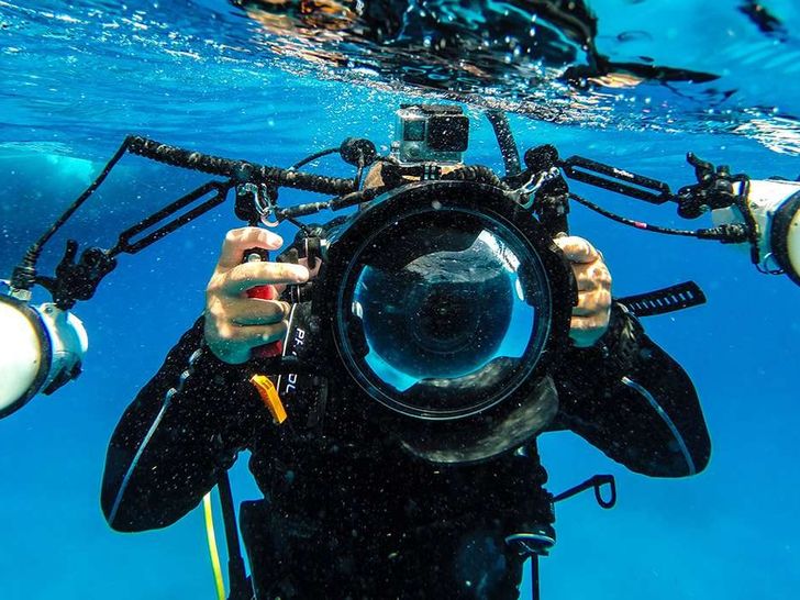 AMMONITE Nordhavn Custom 23m underwater camera AMMONITE Nordhavn Custom 23m underwater camera