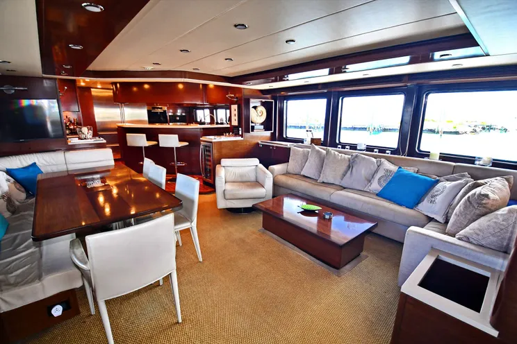 Charter Yacht AMMONITE - Nordhavn Custom 23m - 3 Cabins - Abaco - Nassau - Exumas - Bahamas