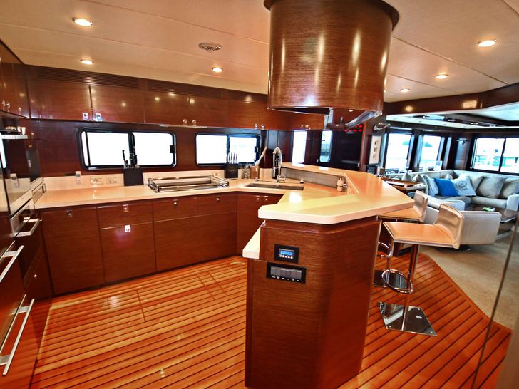 AMMONITE Nordhavn Custom 23m galley wide shot AMMONITE Nordhavn Custom 23m galley wide shot