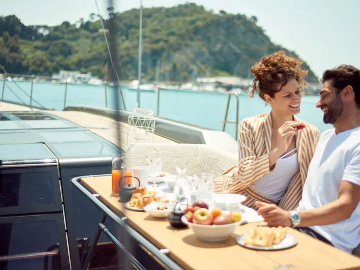 AORI - Wally 24 m,romantic alfresco dining AORI - Wally 24 m,romantic alfresco dining