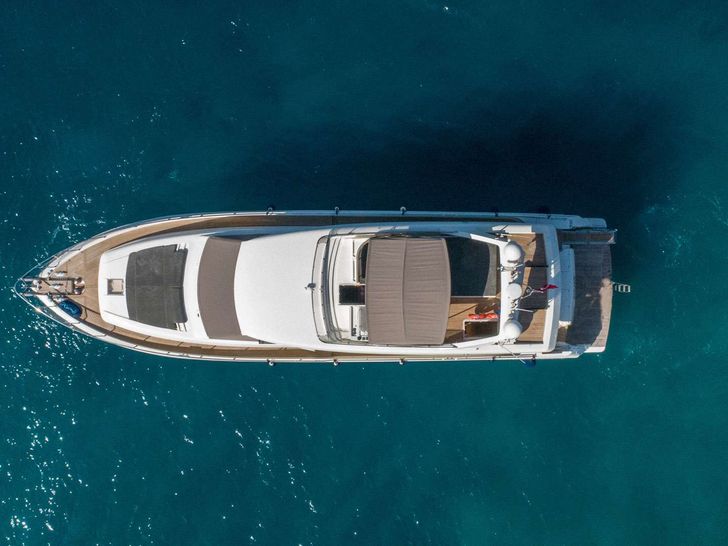 HURREM 22m Ferretti Motor Yacht Top view