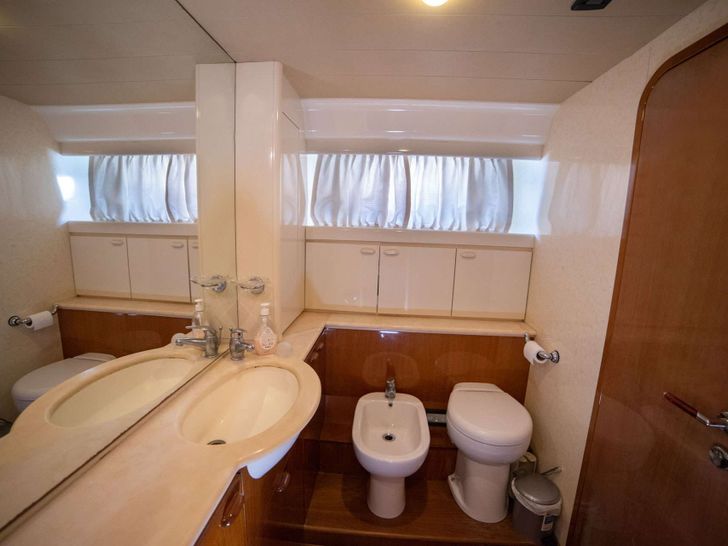 HURREM 22m Ferretti Motor Yacht Bathroom