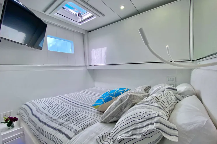 Charter Yacht CASA BLANCA - Sunreef 78 Power - 4 Cabins - St Thomas - St John - St Croix - USVI - Caribbean