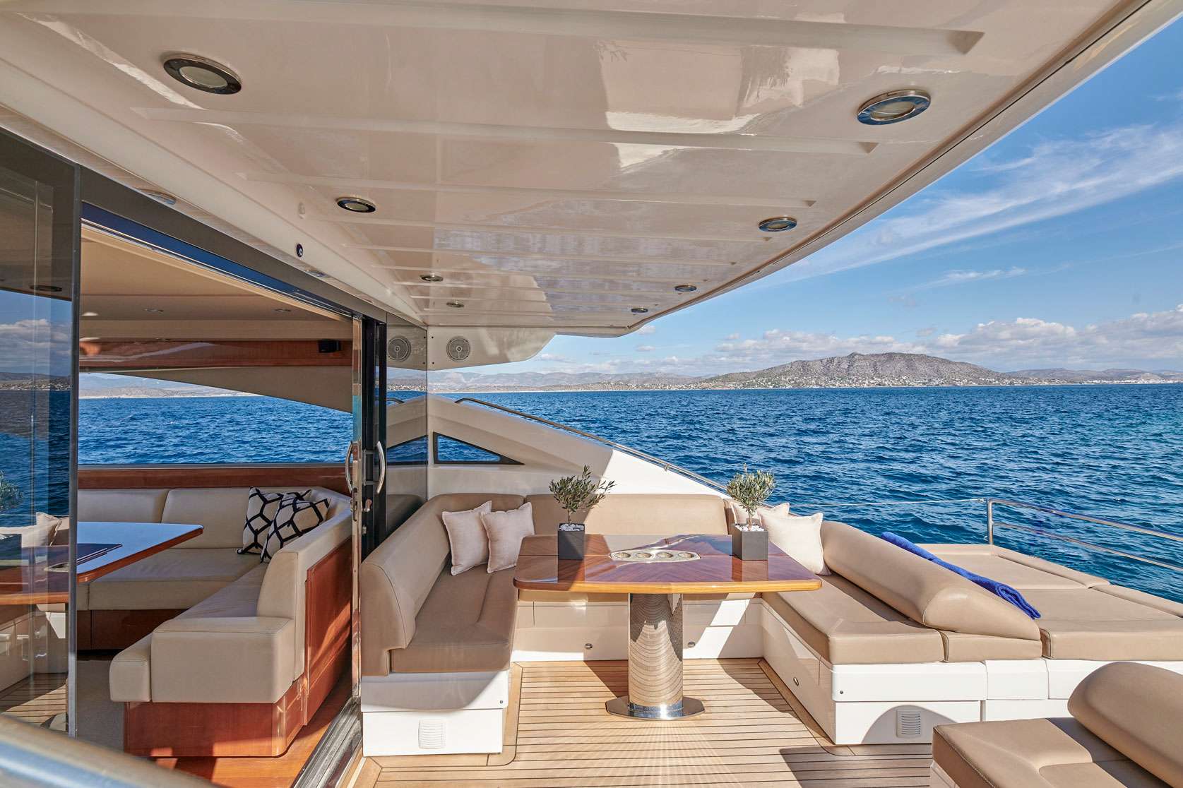Charter Yacht ALLY - Princess V65 - 3 Cabins - Athens - Mykonos - Paros - Greece