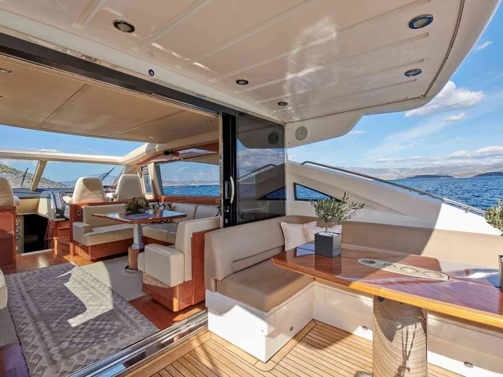 ALLY Princess V65 - aft entrance to the saloon ALLY Princess V65 - aft entrance to the saloon