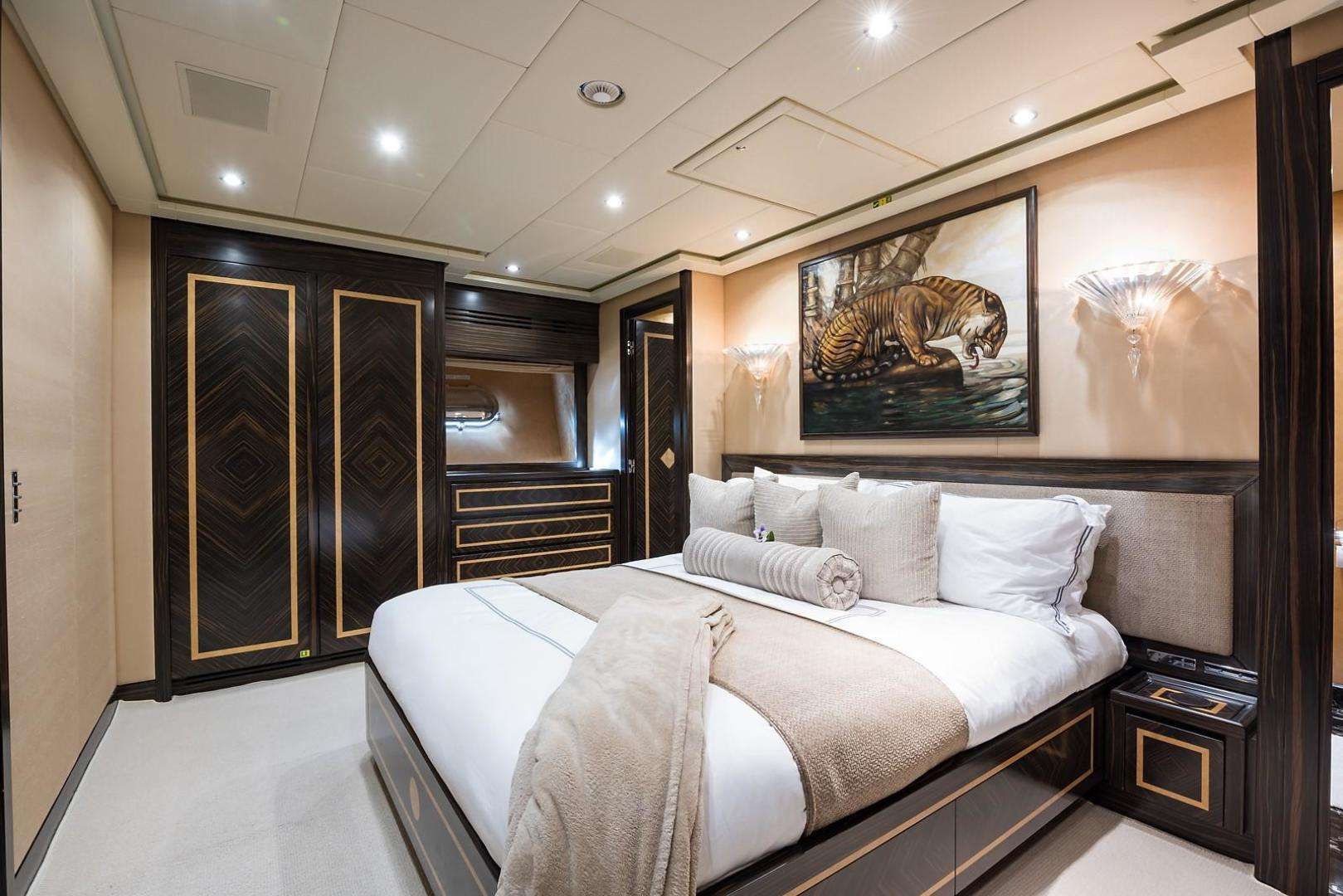 Charter Yacht ENCORE - Leopard 34m - 4 Cabins - Miami and Bahamas