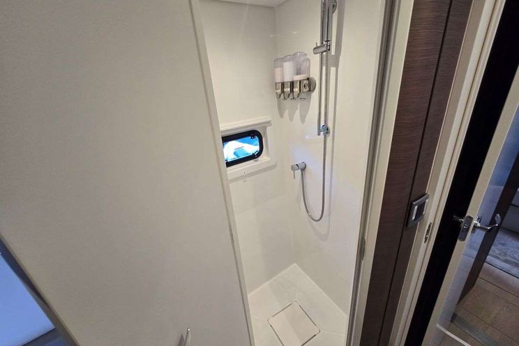 Charter Yacht MERRY TIME - Bali 4.8 - 4 Cabins - Tortola - Virgin Gorda - BVI