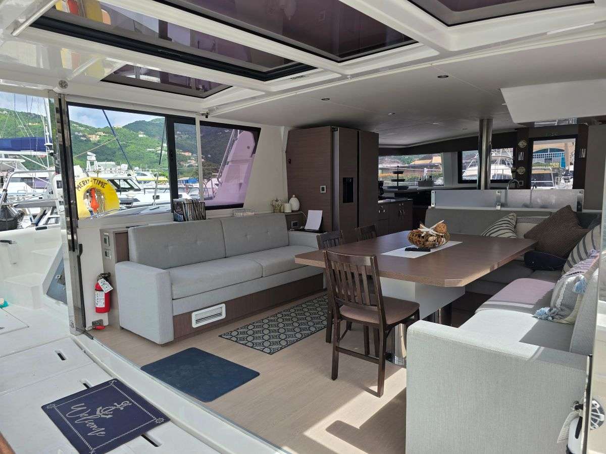Charter Yacht MERRY TIME - Bali 4.8 - 4 Cabins - Tortola - Virgin Gorda - BVI
