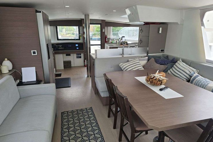 Charter Yacht MERRY TIME - Bali 4.8 - 4 Cabins - Tortola - Virgin Gorda - BVI