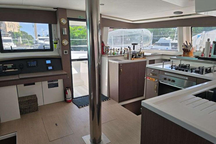 Charter Yacht MERRY TIME - Bali 4.8 - 4 Cabins - Tortola - Virgin Gorda - BVI