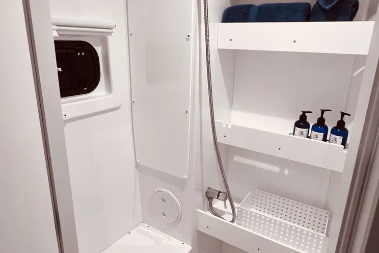 Charter Yacht MERRY TIME - Bali 4.8 - 4 Cabins - Tortola - Virgin Gorda - BVI