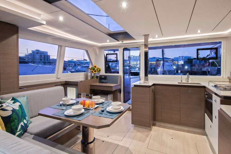 Charter Yacht BELIEVEN - Leopard 42 - 2 Cabins - St Thomas - St John - St Croix