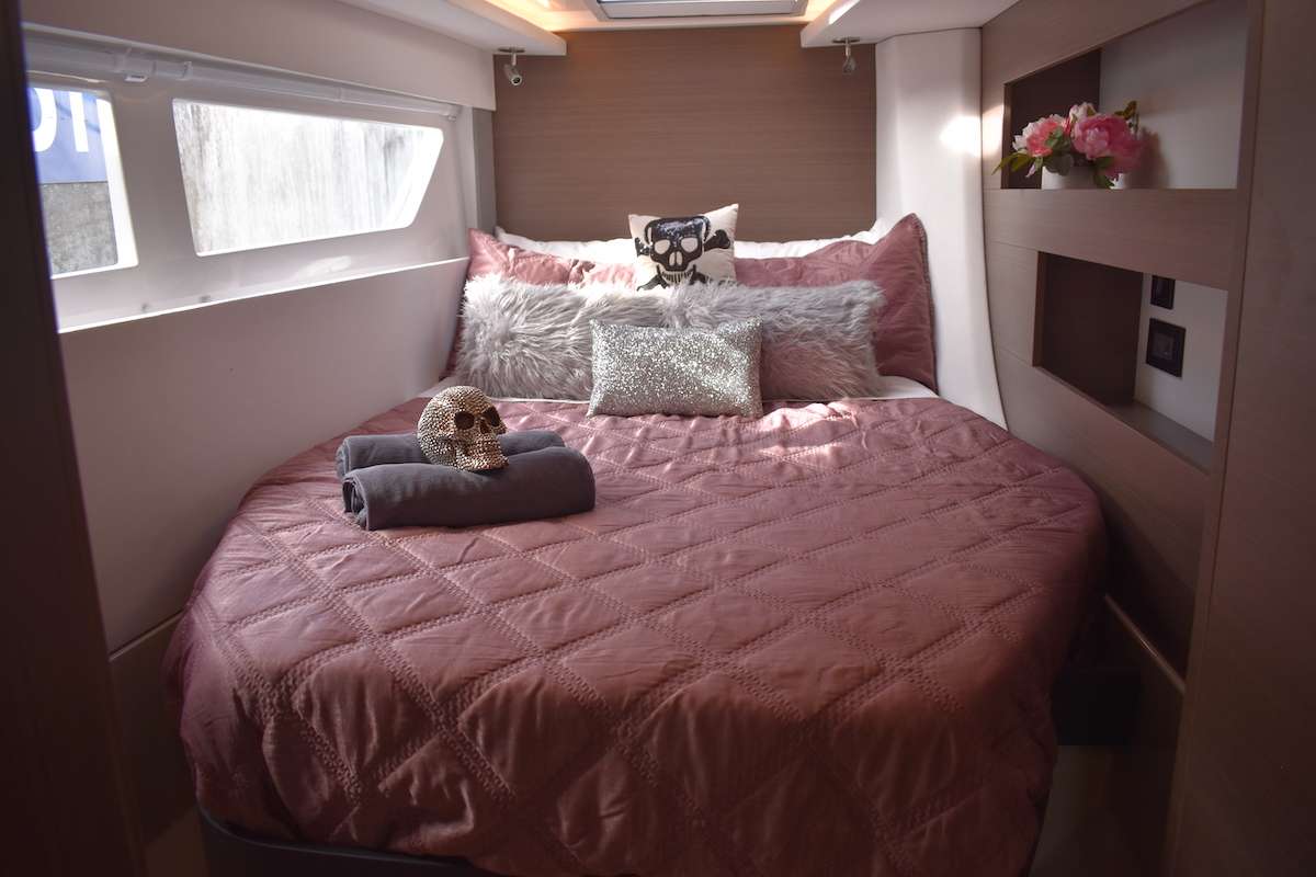 Charter Yacht BELIEVEN - Leopard 42 - 2 Cabins - St Thomas - St John - St Croix - USVI - Caribbean