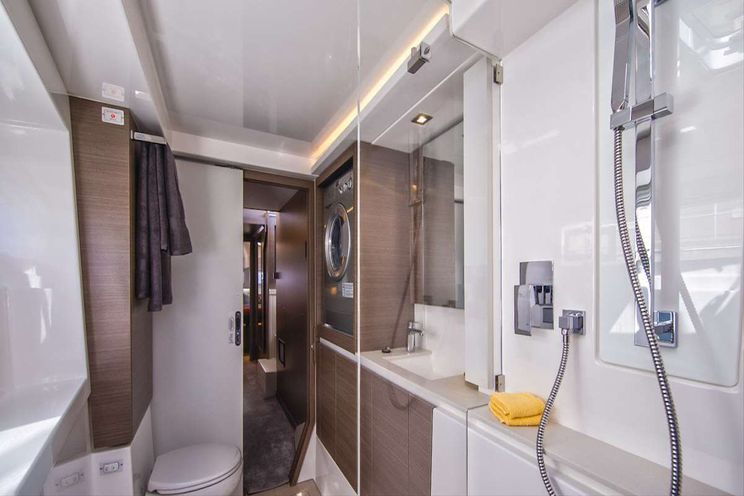 Charter Yacht BELIEVEN - Leopard 42 - 2 Cabins - St Thomas - St John - St Croix