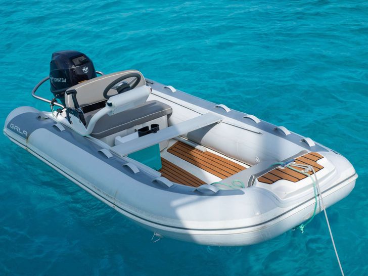PENNY JO Bali 4.4 - tender PENNY JO Bali 4.4 - tender