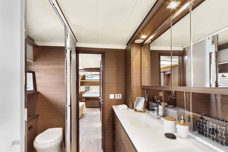 Charter Yacht EMERALD GEMINI - Lagoon 52 - 3 Cabins - Kastela - Split - Dubrovnik - Hvar - Croatia