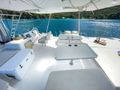 ISLAND KISSES - foredeck seating area