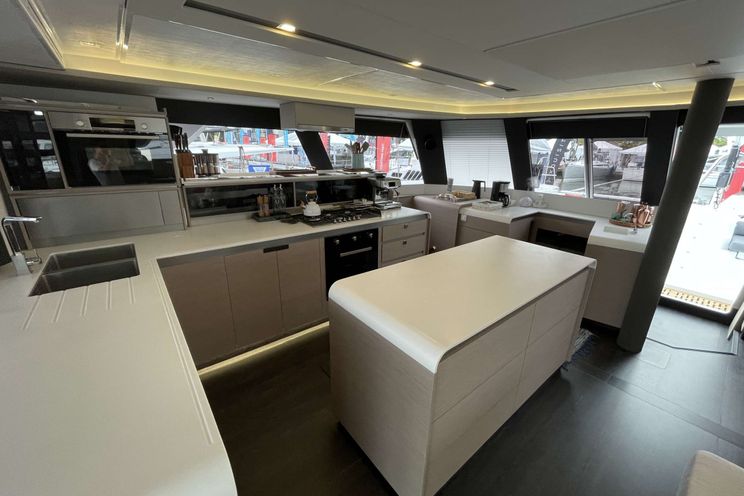 Charter Yacht KRAZY KAT - Fountaine Pajot Samana 59 - 4 Cabins - Tortola - Virgin Gorda - Anegada - British Virgin Islands - Caribbean