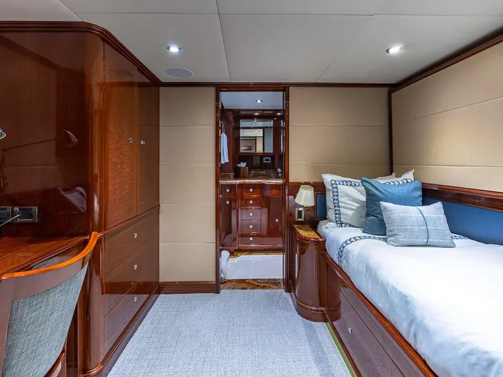 KASHMIR - Splendor 133,single cabin KASHMIR - Splendor 133,single cabin