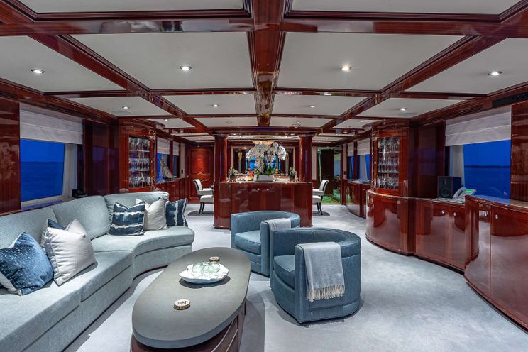 Charter Yacht KASHMIR - Splendor 133 - 6 Cabins - Nassau - Staniel Cay - Exumas - Bahamas