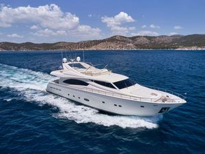 ESTIA YI - Ferretti 880 - 4 Cabins - Athens - Mykonos - Paros - Cyclades - Greece ESTIA YI - Ferretti 880 - 4 Cabins - Athens - Mykonos - Paros - Cyclades - Greece