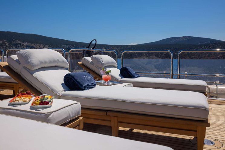 Charter Yacht IDYLLIC - Benetti 59m - 6 Cabins - Athens - Mykonos - Zakynthos