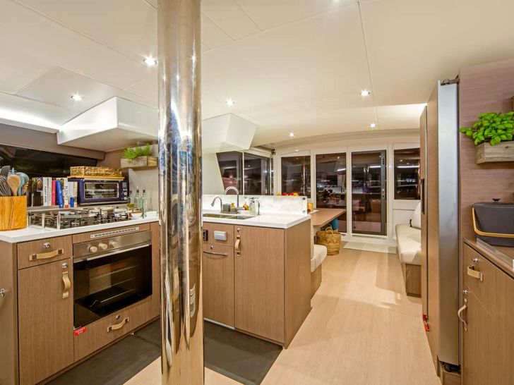 MAGNIFICENT Bali 4.8 - galley MAGNIFICENT Bali 4.8 - galley