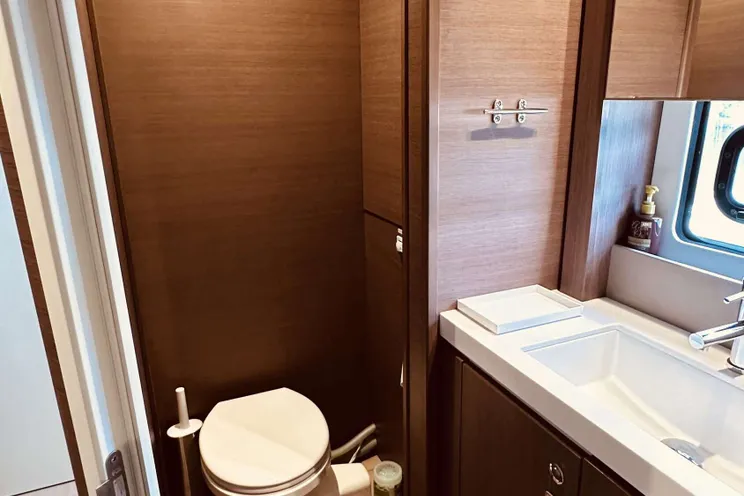 Charter Yacht MERRY TIME - Bali 4.8 - 4 Cabins - Tortola - Virgin Gorda - BVI