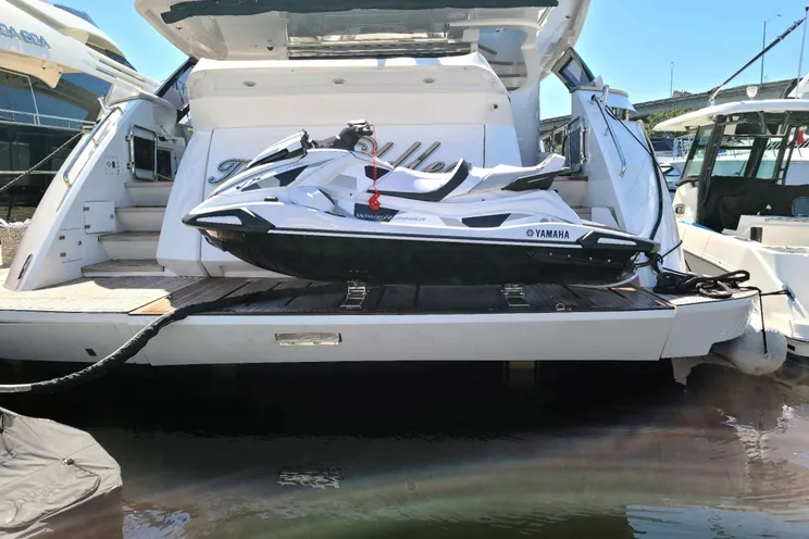 Charter Yacht THE PEDDLER - Dreamline 26 - 4 Cabins - Tortola - Anegada - Virgin Gorda - BVI - Caribbean