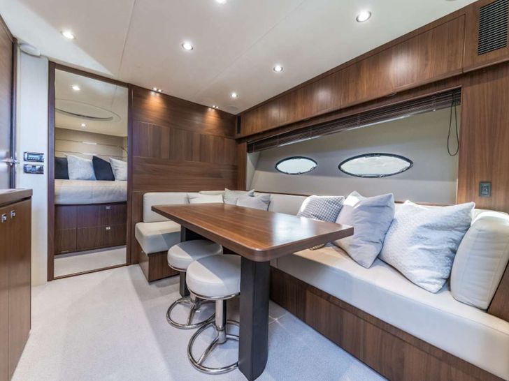 ELLA ROSE - Princess UK 62 ft,saloon seating ELLA ROSE - Princess UK 62 ft,saloon seating
