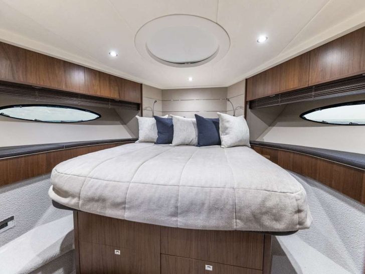ELLA ROSE - Princess UK 62 ft,master cabin ELLA ROSE - Princess UK 62 ft,master cabin