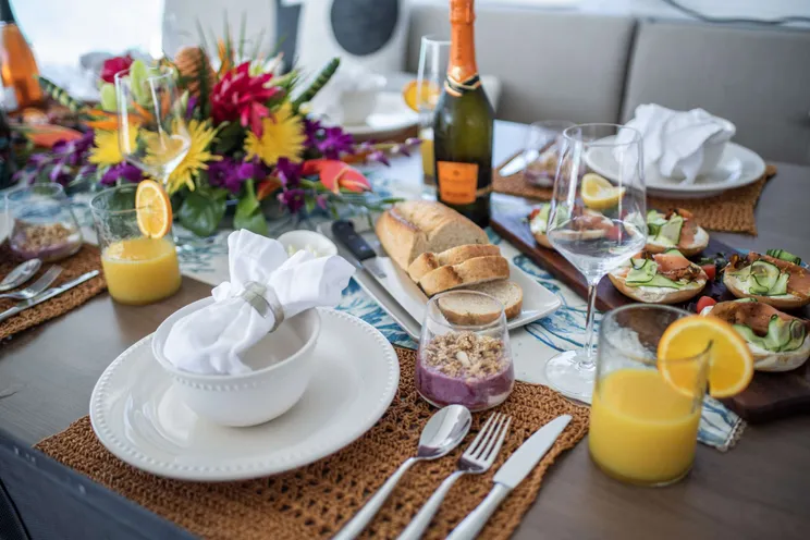 Charter Yacht LOCATION 5.4 - Bali 5.4 - 4 Cabins - Nassau - Exumas - Bahamas