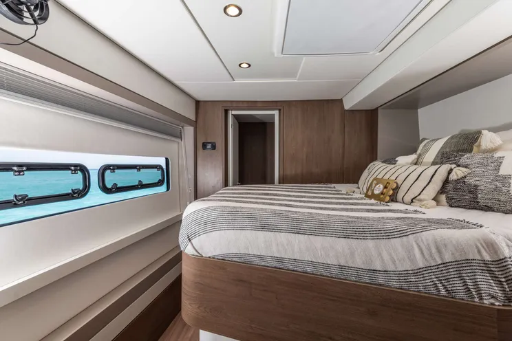 Charter Yacht LOCATION 5.4 - Bali 5.4 - 4 Cabins - Nassau - Exumas - Bahamas