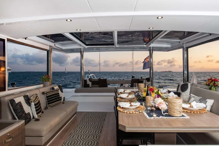 Charter Yacht LOCATION 5.4 - Bali 5.4 - 4 Cabins - Nassau - Exumas - Bahamas