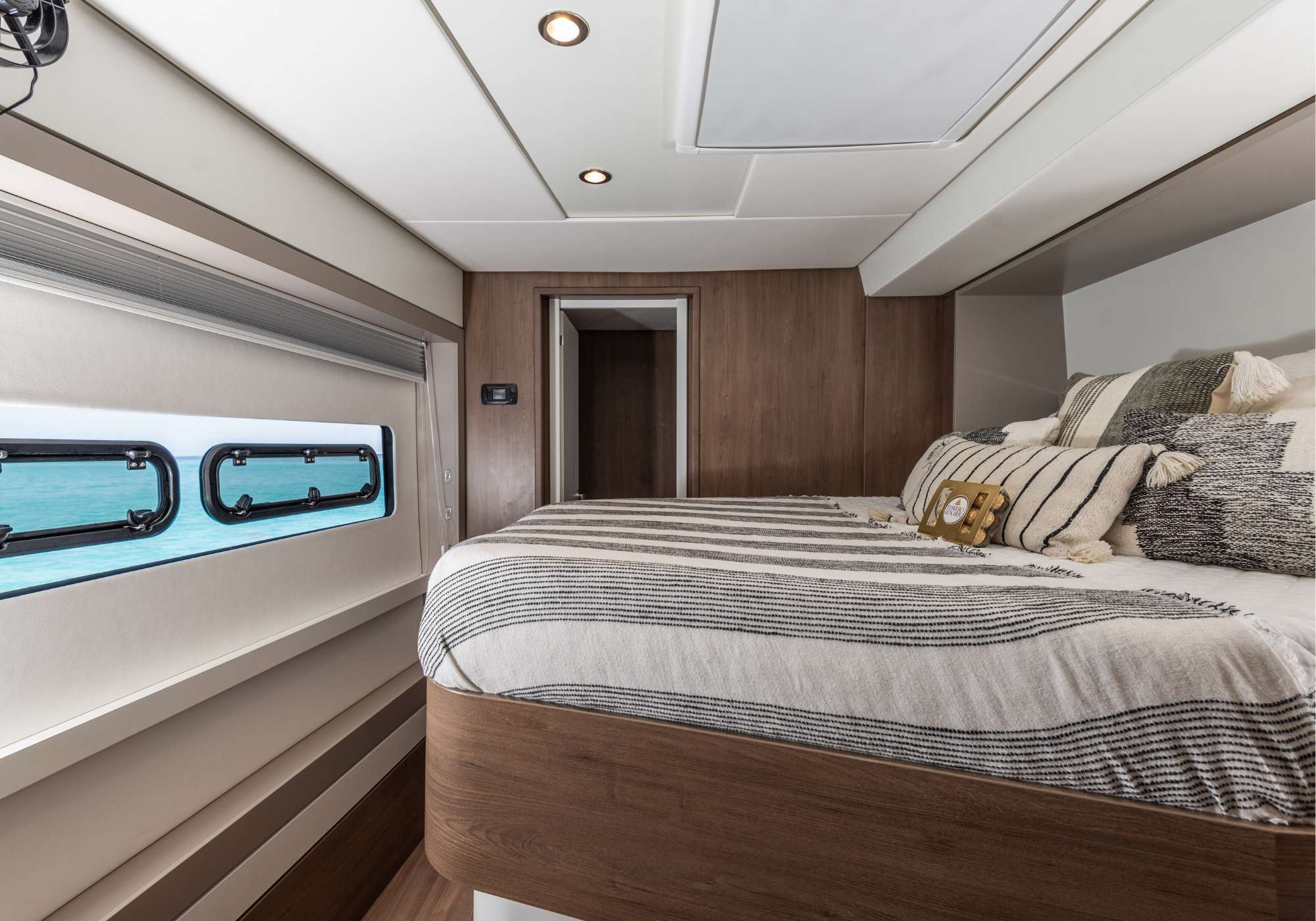 Charter Yacht LOCATION 5.4(DRIFT for 2026)- Bali 5.4 - 4 Cabins - Nassau - Exumas - Bahamas