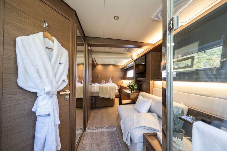 Charter Yacht DRAGONFLY - Lagoon 620 - 4 Cabins - Tortola - Anegada - Virgin Gorda - BVI - Caribbean