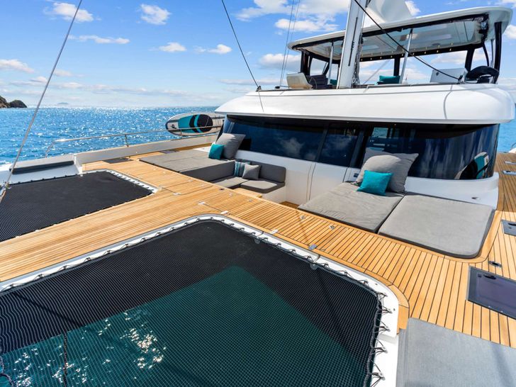 AMAYA Sunreef 60 Foredeck AMAYA Sunreef 60 Foredeck