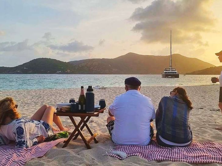 AMAYA Sunreef 60 Beach BVI AMAYA Sunreef 60 Beach BVI