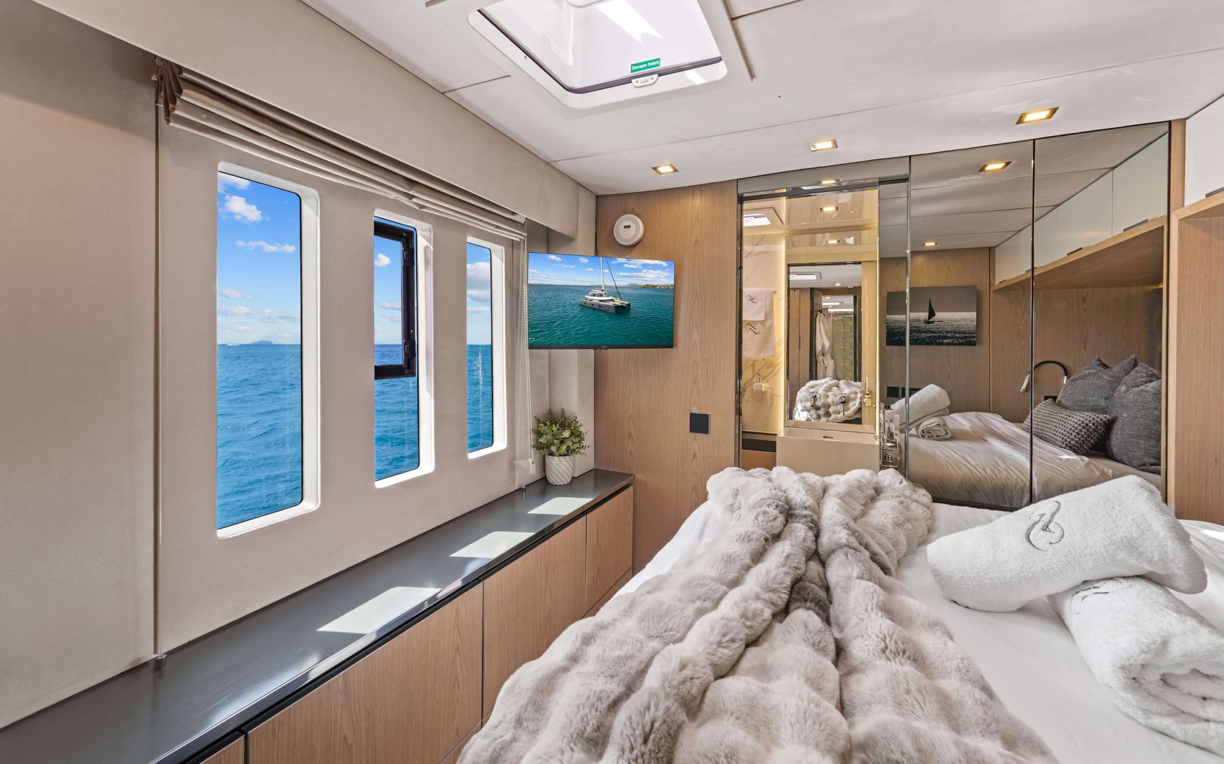 Charter Yacht AMAYA - Sunreef 60 - 4 Cabins - Tortola - Anegada - Virgin Gorda - BVI - Caribbean