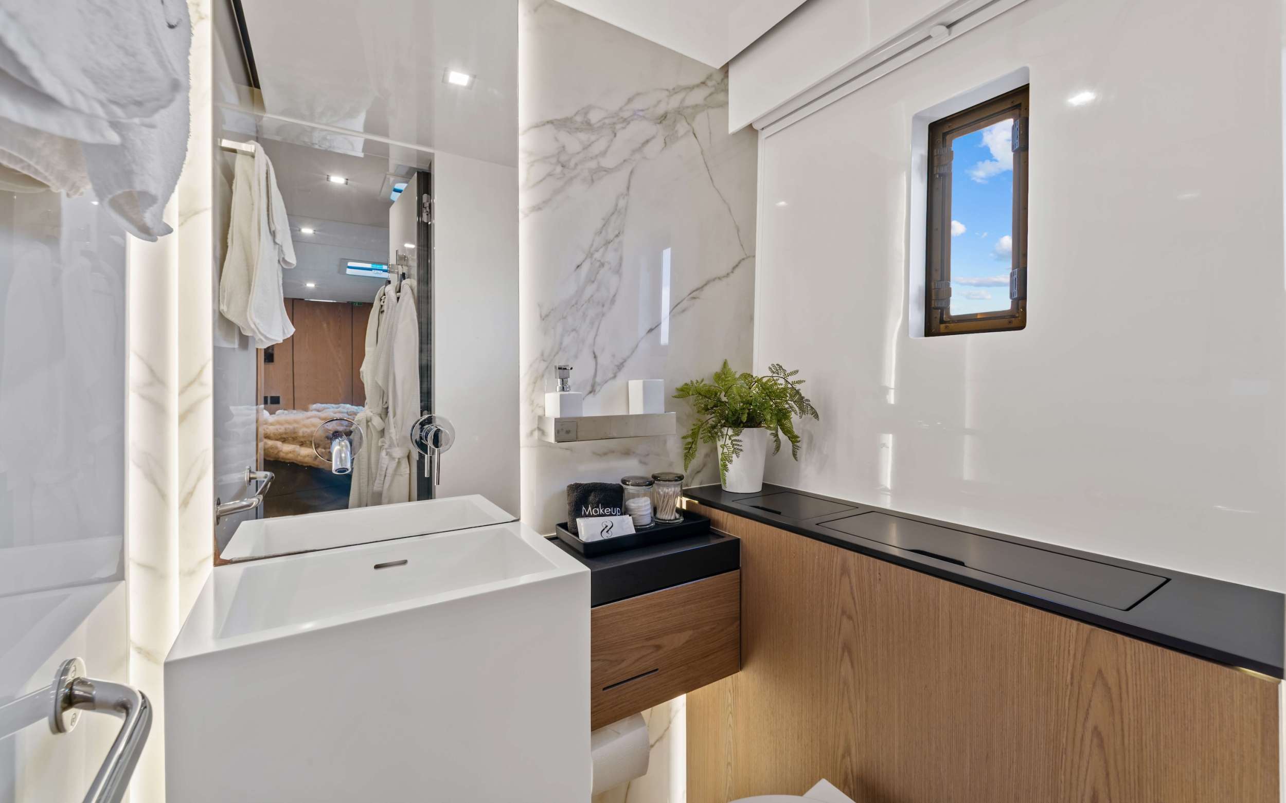 Charter Yacht AMAYA - Sunreef 60 - 4 Cabins - Tortola - Anegada - Virgin Gorda - BVI - Caribbean