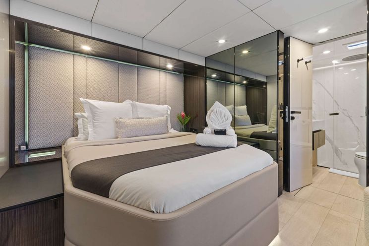 Charter Yacht OCEAN VIBES - Sunreef 74 - 4 Cabins - Tortola - Anegada - Virgin Gorda - BVI - Caribbean