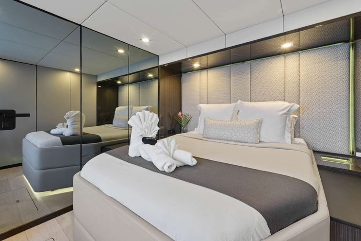 Charter Yacht OCEAN VIBES - Sunreef 74 - 4 Cabins - Tortola - Anegada - Virgin Gorda - BVI - Caribbean