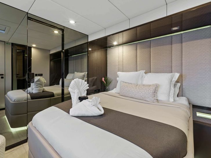 OCEAN VIBES Sunreef 74 - VIP cabin 3 OCEAN VIBES Sunreef 74 - VIP cabin 3