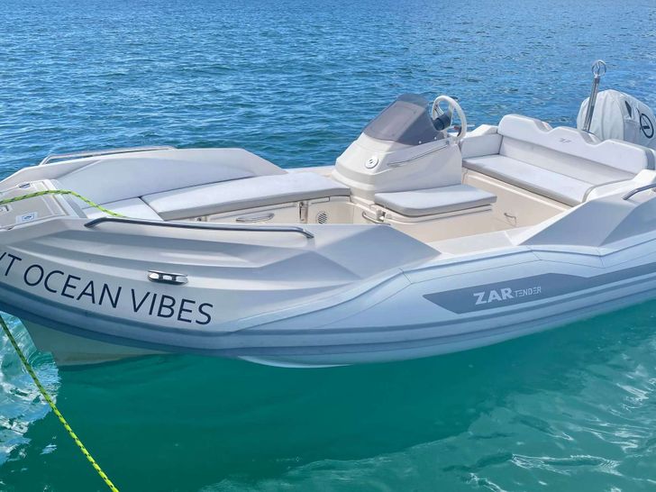 OCEAN VIBES Sunreef 74 - tender OCEAN VIBES Sunreef 74 - tender