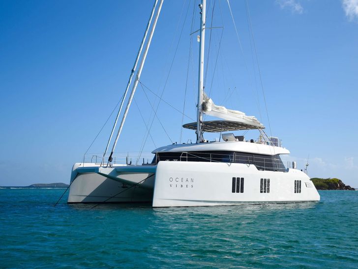 OCEAN VIBES Sunreef 74 - bow view OCEAN VIBES Sunreef 74 - bow view