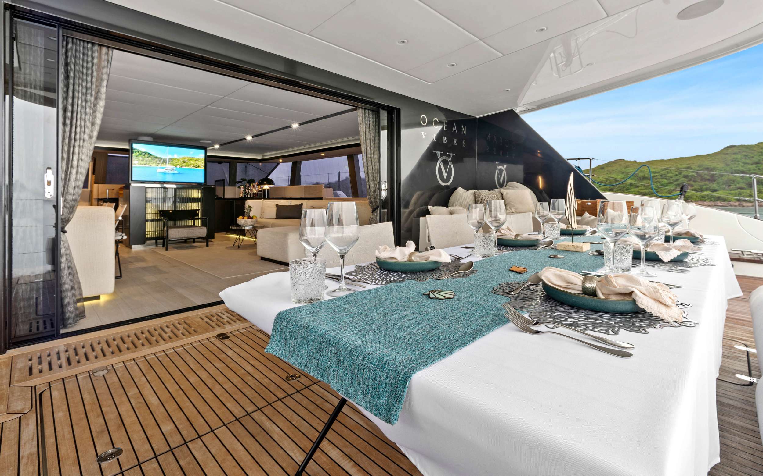 Charter Yacht OCEAN VIBES - Sunreef 74 - 4 Cabins - Tortola - Anegada - Virgin Gorda - BVI - Caribbean