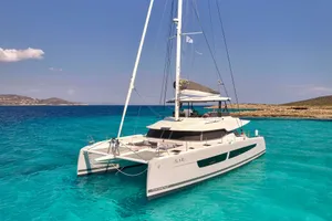 ALMA - Fountaine Pajot Samana 59 - 5 Cabins - Athens - Mykonos - Paros - Cyclades - Greece ALMA - Fountaine Pajot Samana 59 - 5 Cabins - Athens - Mykonos - Paros - Cyclades - Greece